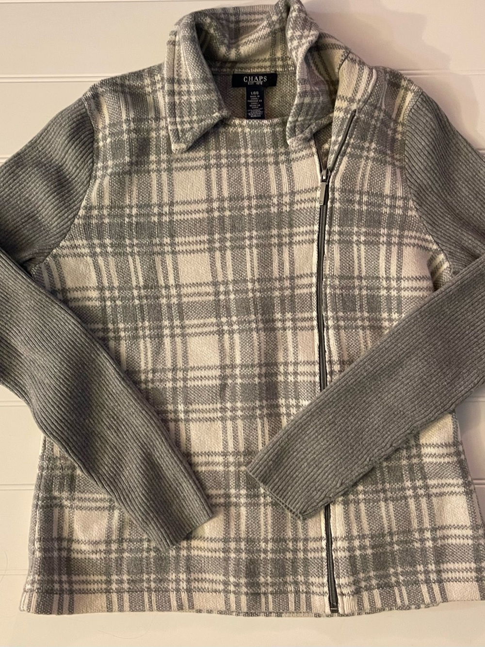 Chaps Gray & Cream Plaid Knit Zip Sweater